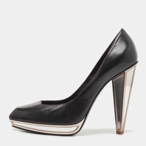 مملوكة مسبقًا Saint Laurent Black Leather Square Toe Pumps Size 40