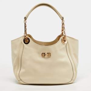 مملوكة مسبقًا Salvatore Ferragamo Betulla Cream Leather Tote