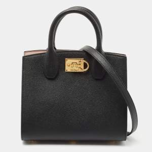 Pre Owned Salvatore Ferragamo Black Leather Small Studio Box Bag