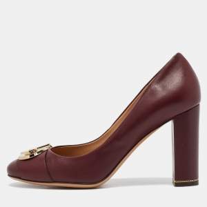 مملوكة مسبقًا Salvatore Ferragamo Burgundy Leather Fiamma Pumps Size 40.5