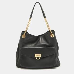 Pre Owned Salvatore Ferragamo Black Leather Sheba Chain Tote