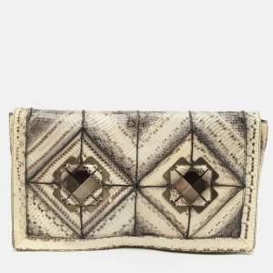 مملوكة مسبقًا Salvatore Ferragamo Grey Snakeskin Flap Clutch