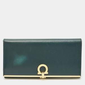 Salvatore Ferragamo Green Leather Gancio Clasp Continental Wallet