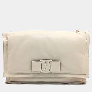 Salvatore Ferragamo Cream Leather Salvatore Ferragamo Cream Viva Shoulder Bag