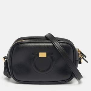 Pre Owned Salvatore Ferragamo Black Leather Gancio City Shoulder Bag