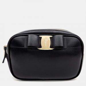 Pre Owned Salvatore Ferragamo Black Leather Vara Crossbody Bag