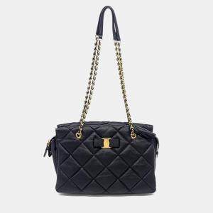 مملوكة مسبقًا Salvatore Ferragamo Black Leather Vara Chain Shoulder Bag