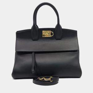 Pre Owned Salvatore Ferragamo Black Leather Studio Bag