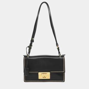 Pre Owned Salvatore Ferragamo Aileen Black Leather Shoulder Bag