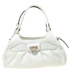 مملوكة مسبقًا Salvatore Ferragamo White Leather Satchel