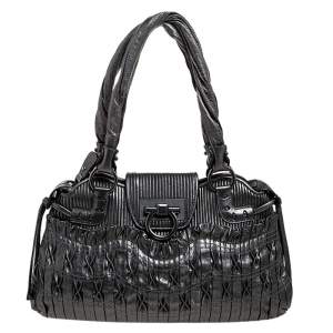 مملوكة مسبقًا Salvatore Ferragamo Grey Metallic Leather Marisa Satchel