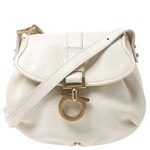 Pre Owned Salvatore Ferragamo Off White Leather Gancio Flap Crossbody Bag