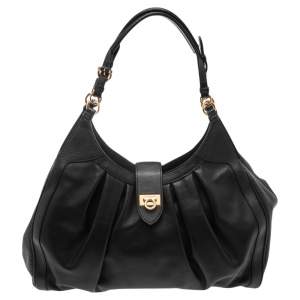 Pre Owned Salvatore Ferragamo Black Leather Apple Satchel