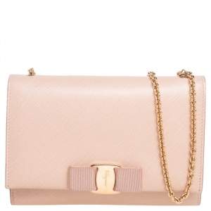 Pre Owned Salvatore Ferragamo Beige Leather Vara Bow Chain Shoulder Bag