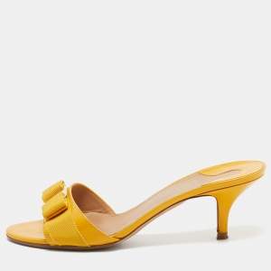 Salvatore Ferragamo Yellow Patent Vara Bow  Sandals Size 39