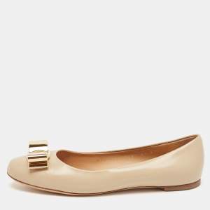 Salvatore Ferragamo Beige Leather Varina Ballet Flats Size 37