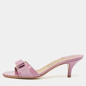 Salvatore Ferragamo Lavender Patent Leather Vara Bow Slide Sandals Size 38
