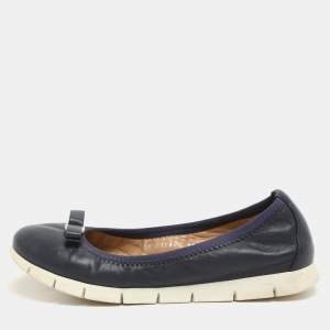 Salvatore Ferragamo Navy Blue Leather Vara Bow Ballet Flats Size 37.5