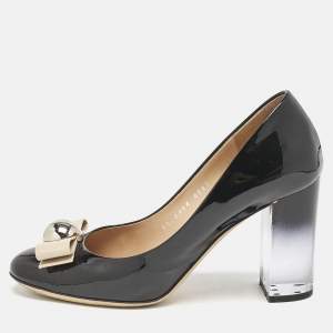 Pre Owned Salvatore Ferragamo Black/Beige Patent Leather Bow Block Heel Pumps Size 37.5