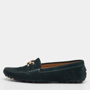 مملوكة مسبقًا Salvatore Ferragamo Gancini Size 35 Dark Green Suede Slip On Loafers