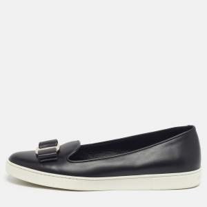 مملوكة مسبقًا حذاء رياضى سالفاتورى فيراغامو سليب أون فيونكة نوفيلو جلد ذهبى مقاس 36.5 