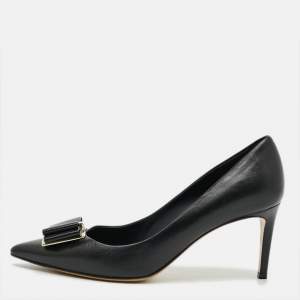 مملوكة مسبقًا Salvatore Ferragamo Zeri Size 40.5 Black Leather Pumps