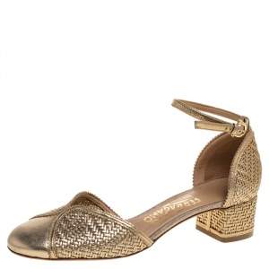 Salvatore Ferragamo Metallic Gold Woven Leather Edda Block Heel Sandals Size 36.5