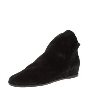 Stuart Weitzman Black Suede Booties Size 40
