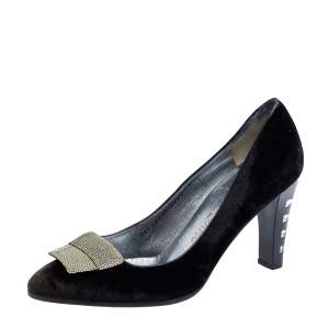 Salvatore Ferragamo Dark Green Velvet and Stingray Almond Toe Pumps Size 38.5