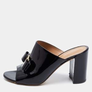 Pre Owned Salvatore Ferragamo Black Patent Leather Vara Bow Block Heel Mules Size 38
