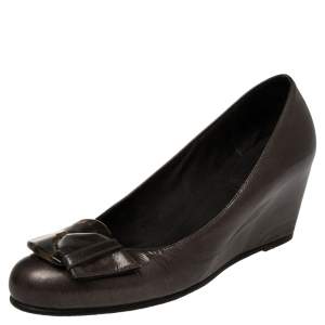 Stuart Weitzman Brown Patent Leather Buckle Detail Round Toe Wedge Pumps Size 40