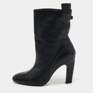 Stuart Weitzman Black Leather Ankle Length Boots Size 37.5