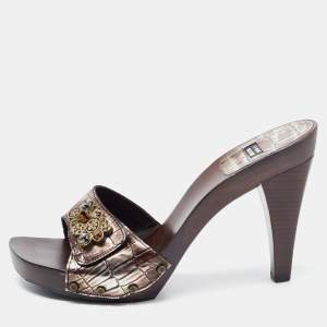 Stuart Weitzman Two Tone Croc Embossed Leather Slides Size 40.5