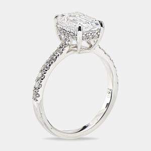 2.40 cts 18k White Gold Emerald Cut; Round Brilliant Lab Grown Diamonds Ring Size 52
