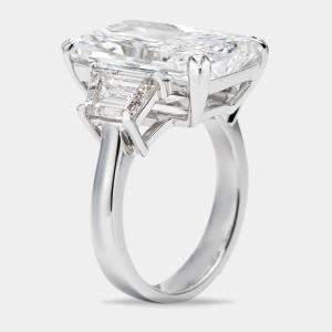 17.00 cts Radiant Cut and Trapazoid Lab Grown Diamond 18k White Gold Ring Size 51