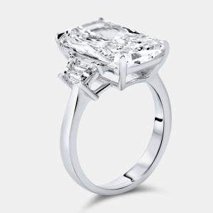 Pre Owned 8 cts Radiant and Trapezoid Lab Grown Diamonds 18k White Gold Ring Size 53
