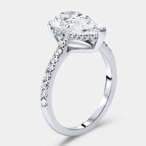 Pre Owned 3.25 cts Pear Brilliant and Round Lab Grown Diamonds 18k White Gold Ring Size 52