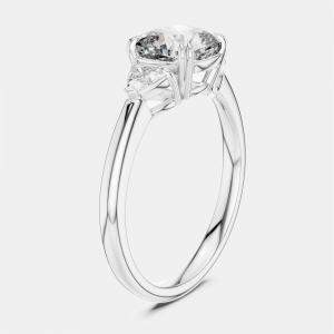 Pre Owned 2.00 cts Cushion & Triangle Cut 18k White Gold Lab Grown Diamond Ring Size 53