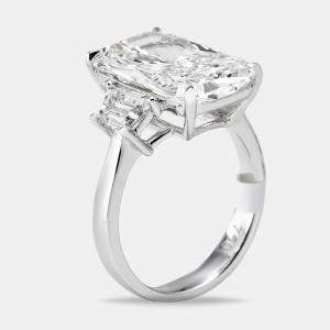 Pre Owned 8 cts Radiant and Trapezoid Lab Grown Diamonds 18k White Gold Ring Size 54
