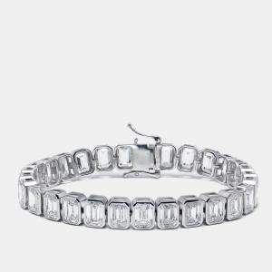 Pre Owned 29.5 cts Emerald Cut Lab Grown Diamonds 18k White Gold Bracelet