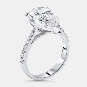 Pre Owned 5.7 cts Pear, Round Lab Grown Diamonds 18k White Gold Ring Size 52