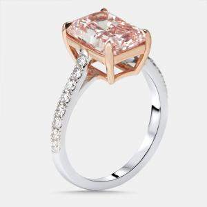 مملوكة مسبقًا 3.3 cts Pink Radiant, Round Lab Grown Diamonds 18k Two Tone Gold Ring Size 52