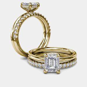 Pre Owned 2.7 cts Lab Grown Emerald Diamond 18k Yellow Gold Ring Set