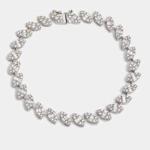 Elegant Baguette and Round Diamonds 2.64 cts 18k White Gold Bracelet