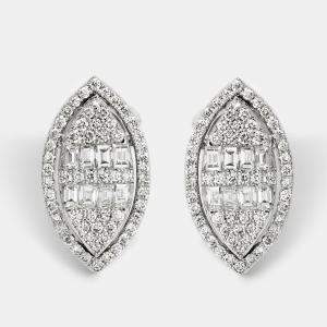 Dazzling Diamond 0.72 ct 18k White Gold Stud Earrings