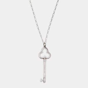 Tiffany & Co. Trefoil Key Sterling Silver Pendant Oval Link Chain Necklace