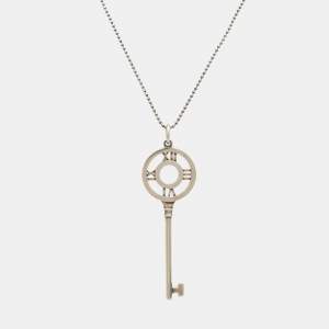 Pre Owned Tiffany & Co. Atlas Key Silver 925 Pendant Beaded Chain Necklace