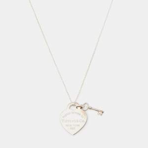 Pre Owned Tiffany & Co. Return To Tiffany Heart Tag with Key Silver Pendant Necklace
