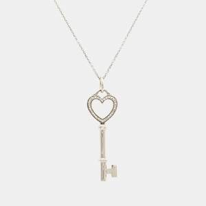 Pre Owned Tiffany & Co. Tiffany Keys Diamond 18K White Gold Heart Key Pendant Necklace