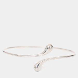 Pre Owned Tiffany & Co. Elsa Peretti Sterling Silver Elongated Teardrop Bangle